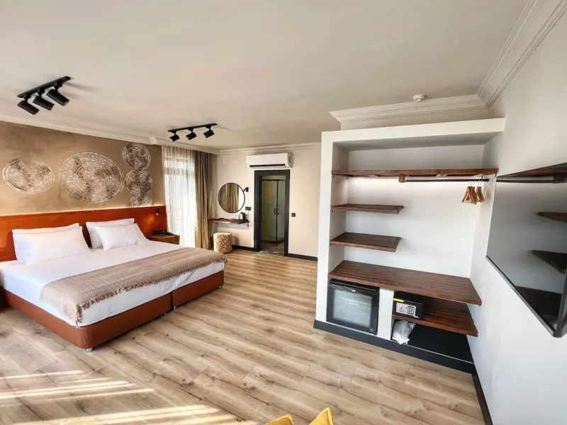 Oji Hotel 21