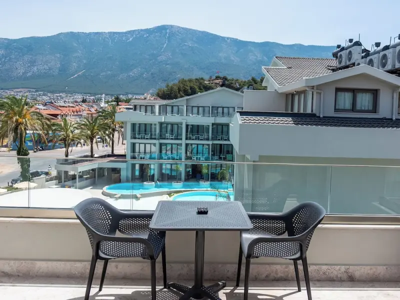 Residence 222 Hisarönü 23