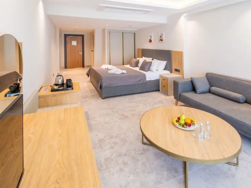 Residence 222 Hisarönü 38