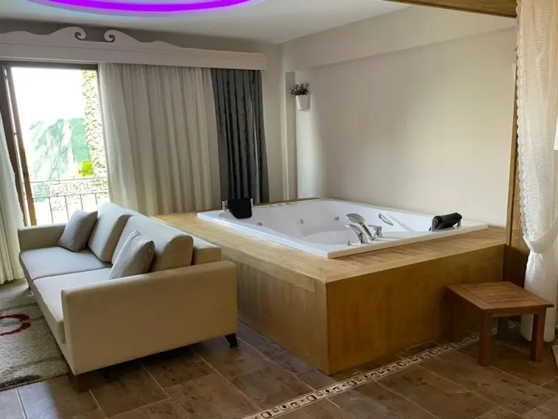 Alya Villa Butik Otel 26