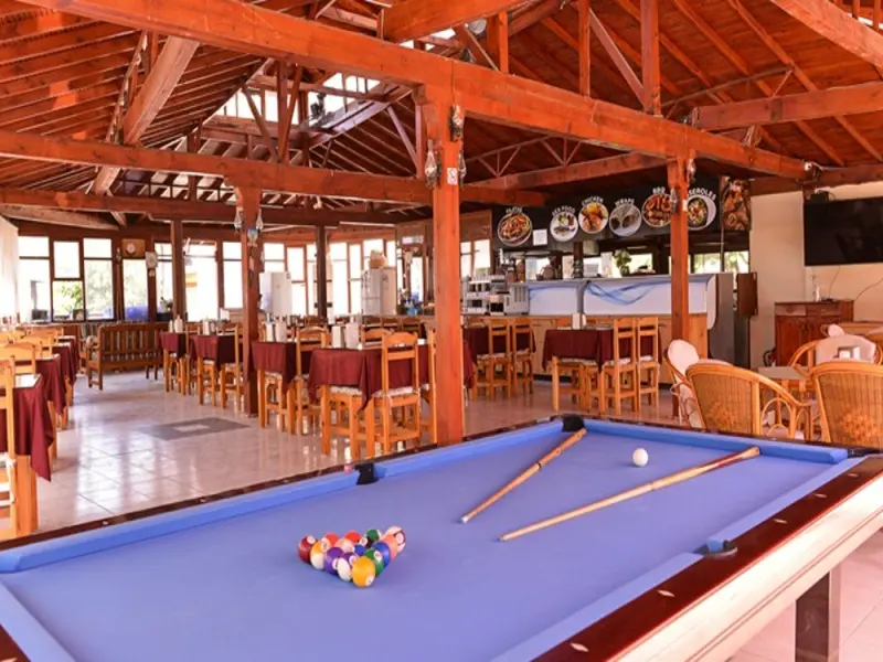 Tolay Hotel 8