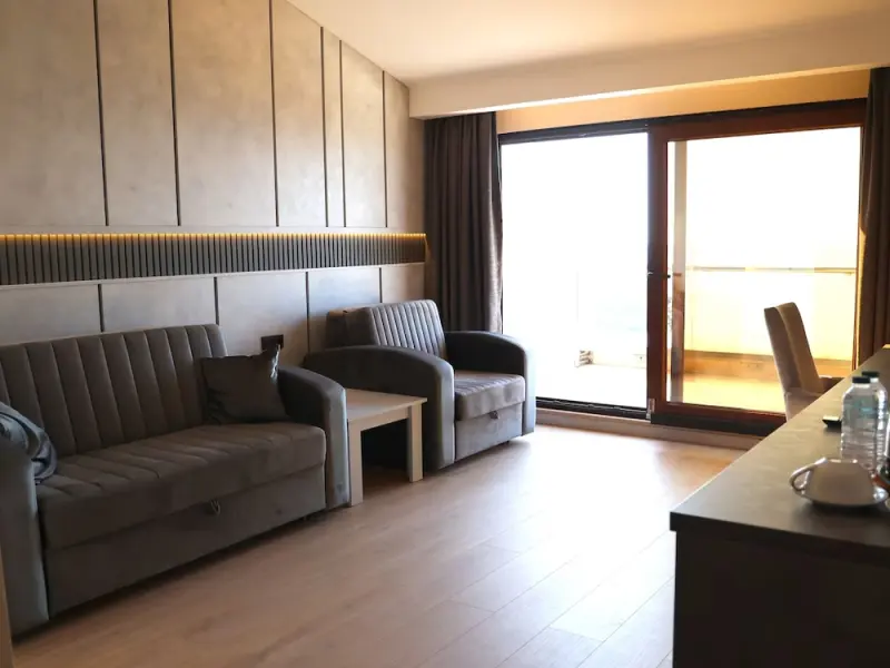 Hotel Lazlakar 23