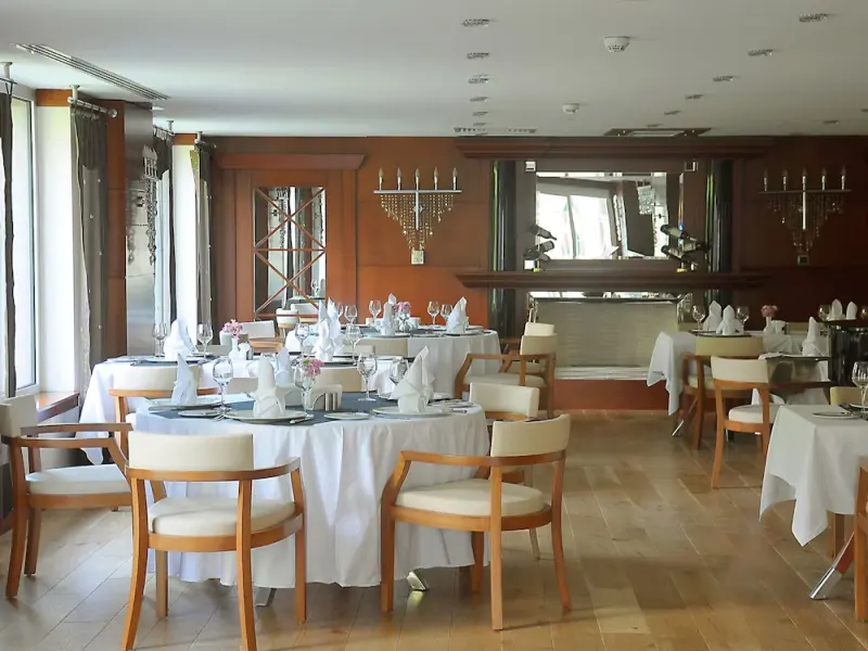 Hotel Midi 14