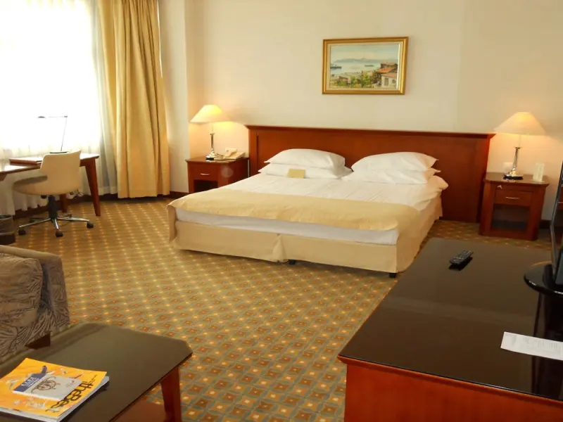Hotel Midi 17
