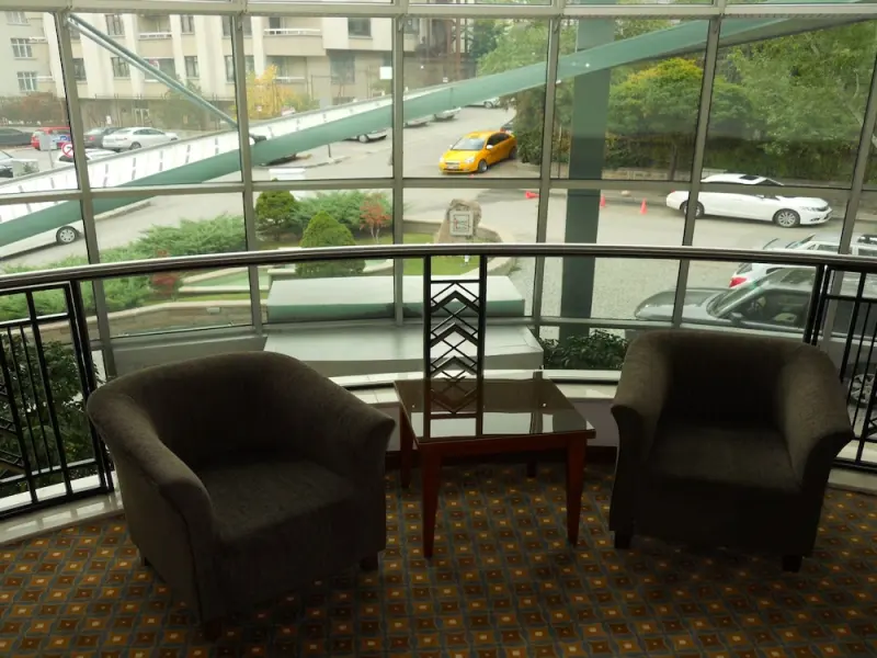 Hotel Midi 2