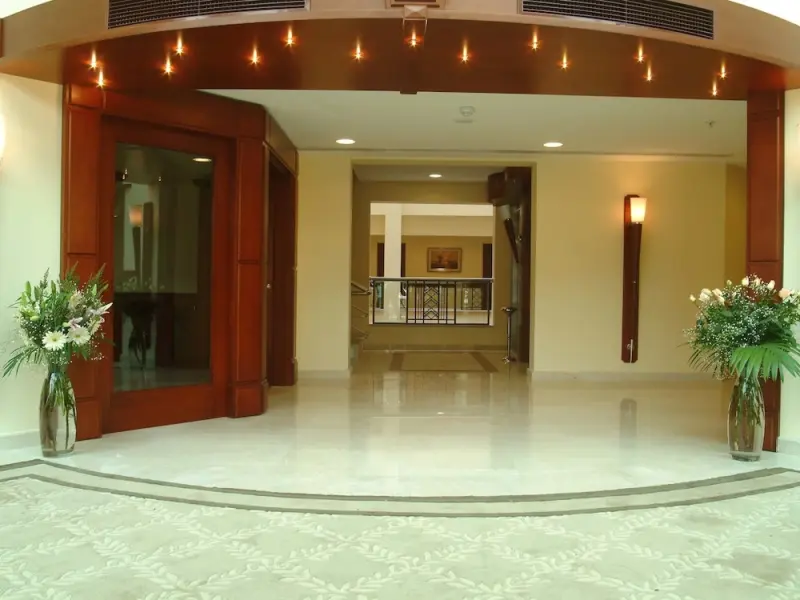 Hotel Midi 23