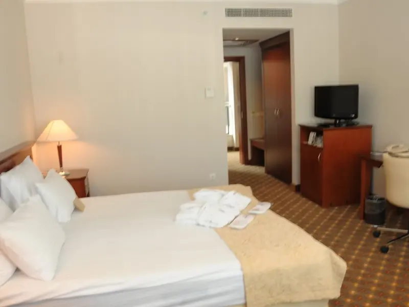 Hotel Midi 26