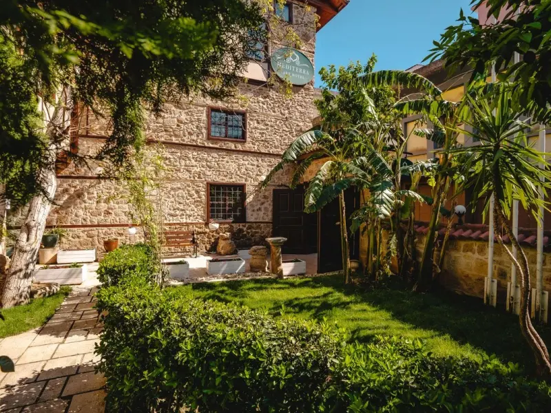 Mediterra Art Hotel 23
