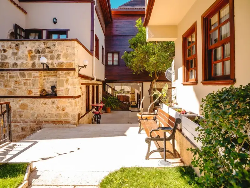 Mediterra Art Hotel 37