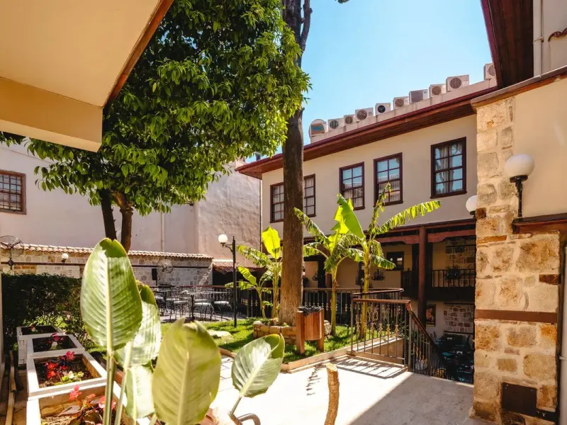Mediterra Art Hotel 47