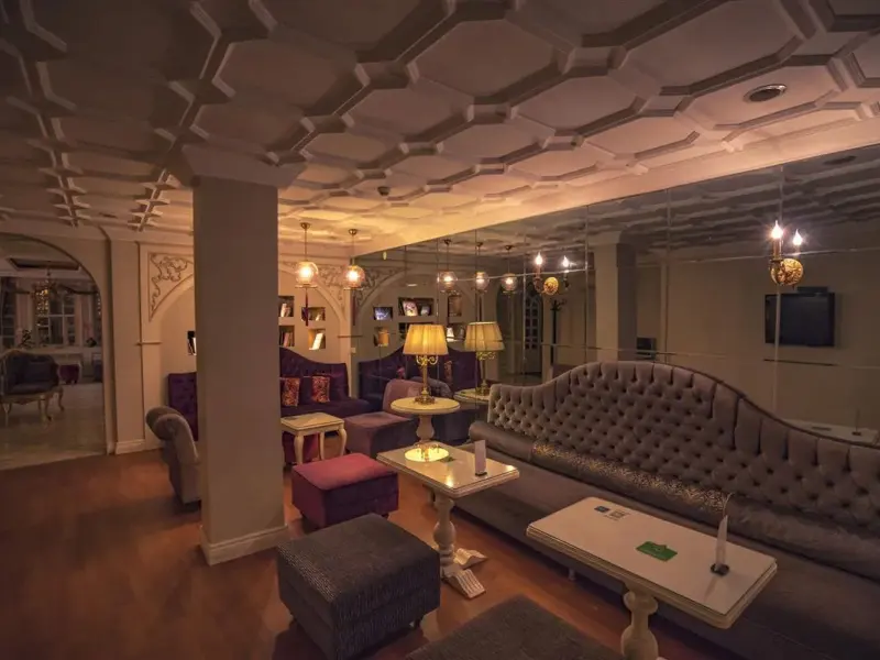 Avicenna Hotel 49