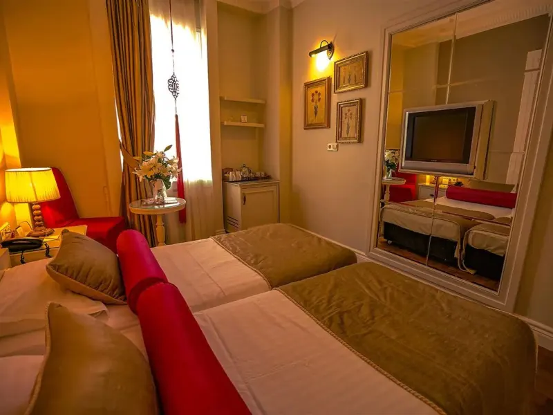 Avicenna Hotel 57