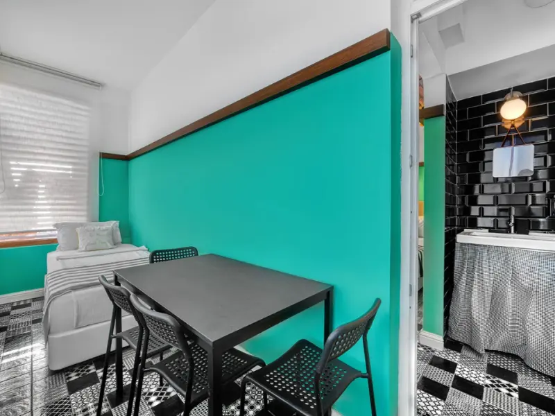 Anjeliq Downtown Boutique Hotel 16