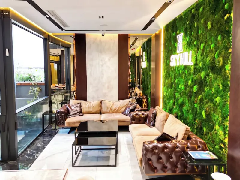 Sky Hill Hotel 5