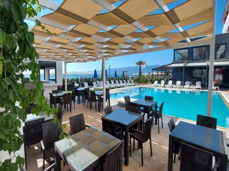 Blue Port Hotel 6