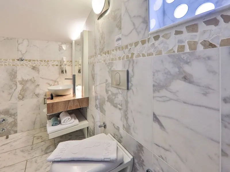 Saray Suites Hotel 32