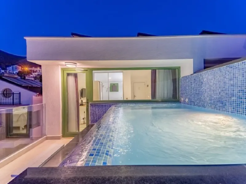 Green Beach Hotel 12