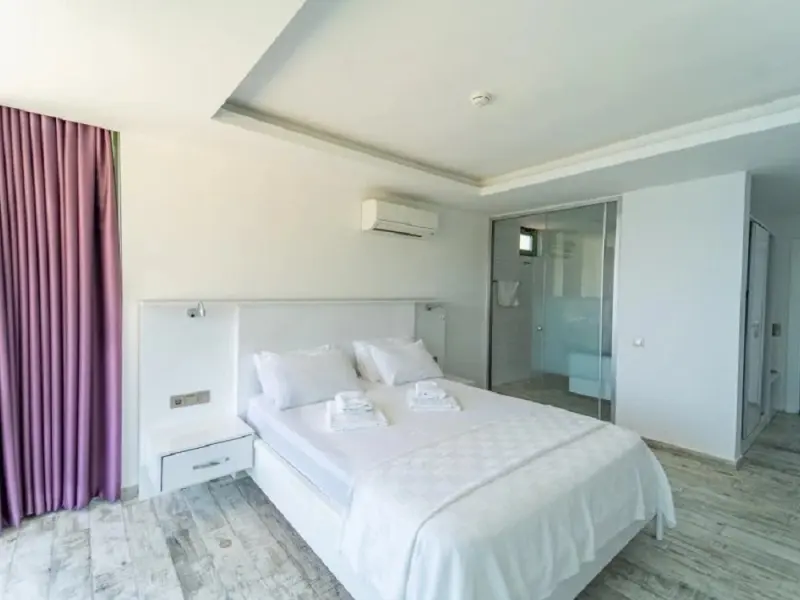 Green Beach Hotel 16