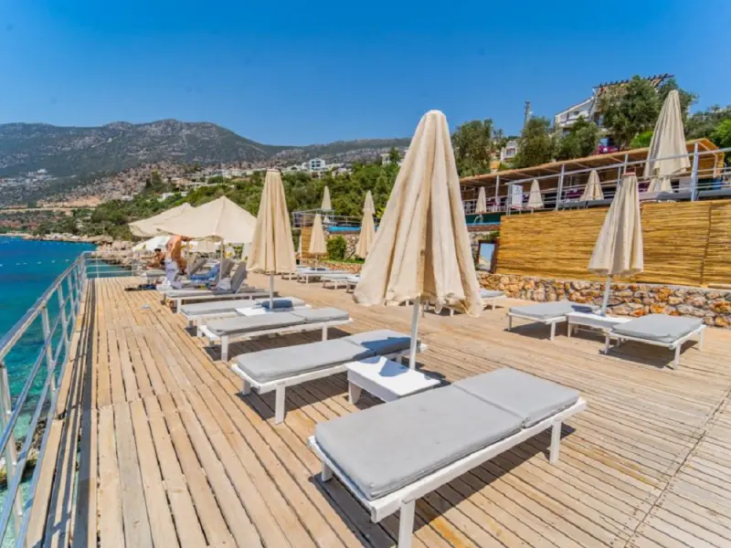 Green Beach Hotel 3