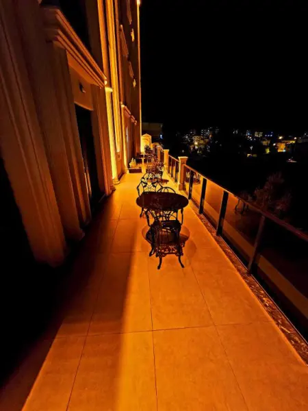 Asur Imperial Hotel 12