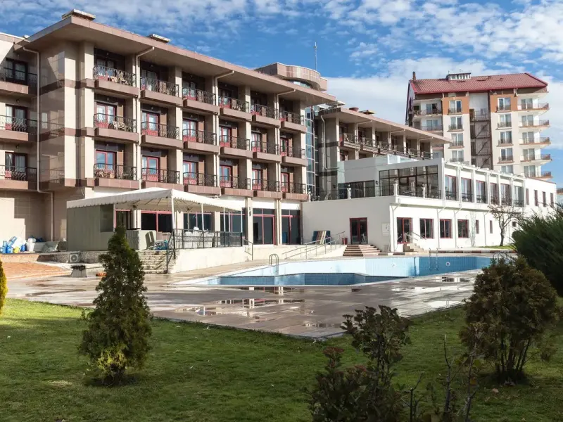 Bonjur Hotel Thermal & Wellness Club 3