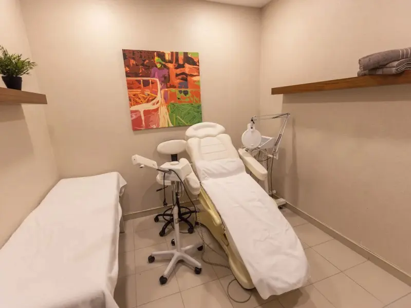 Bonjur Hotel Thermal & Wellness Club 34