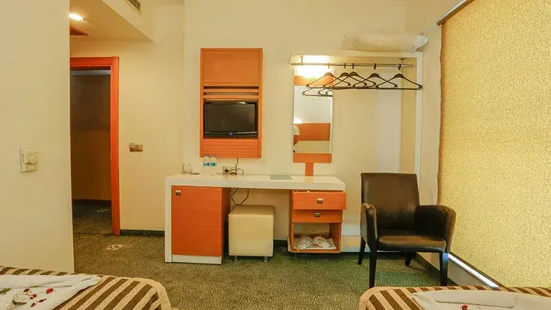 Nüzhet Otel 12