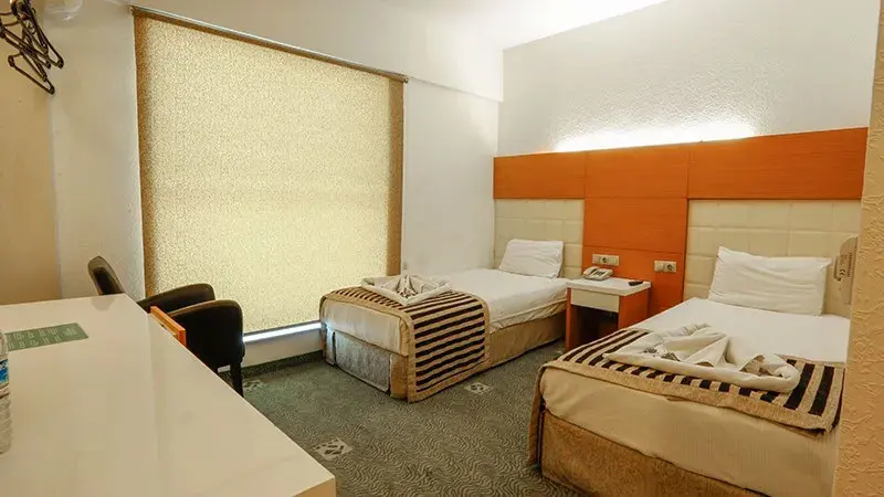 Nüzhet Otel 8