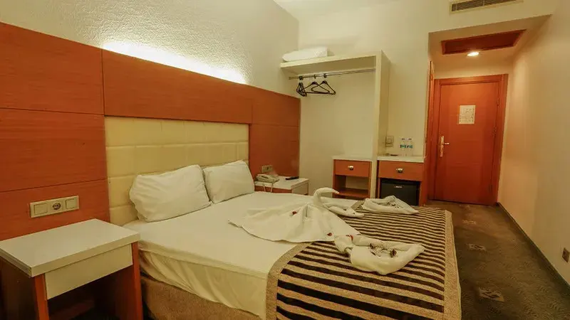 Nüzhet Otel 10