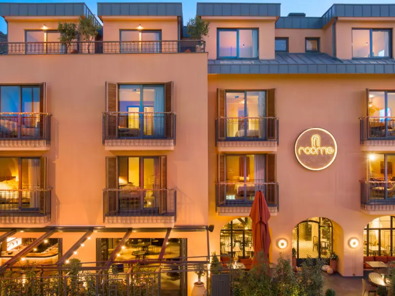 Roome Hotel 13