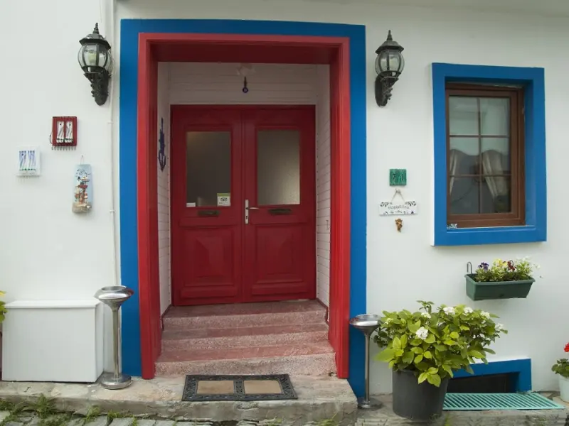 Iola Otel 14