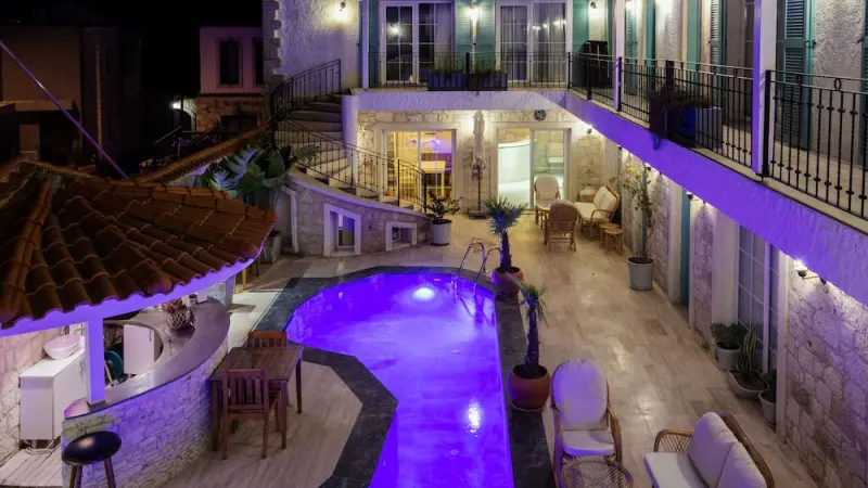 Avlu Alaçatı Butik Otel 26