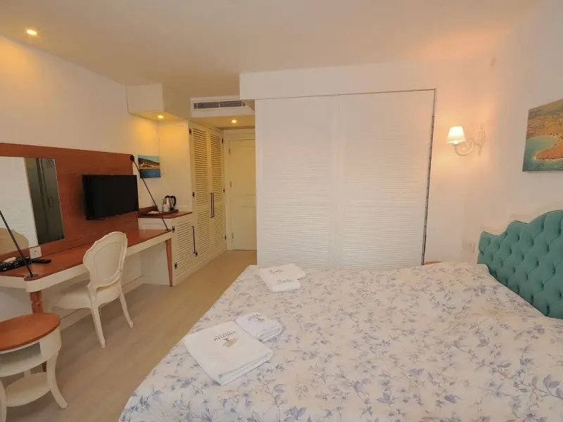 Avlu Alaçatı Butik Otel 10