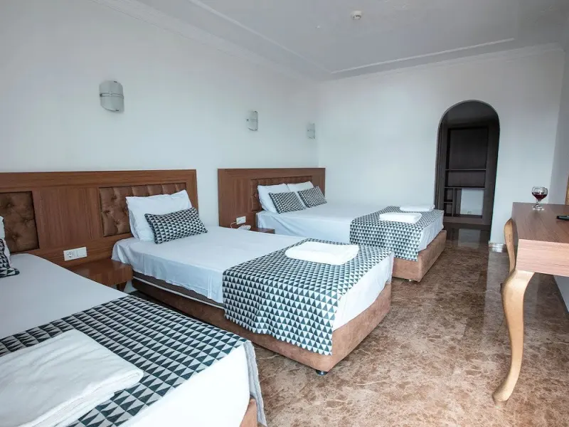 Kristal Beach Hotel 15