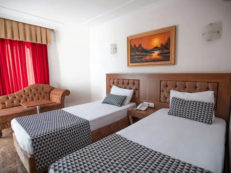 Kristal Beach Hotel 16