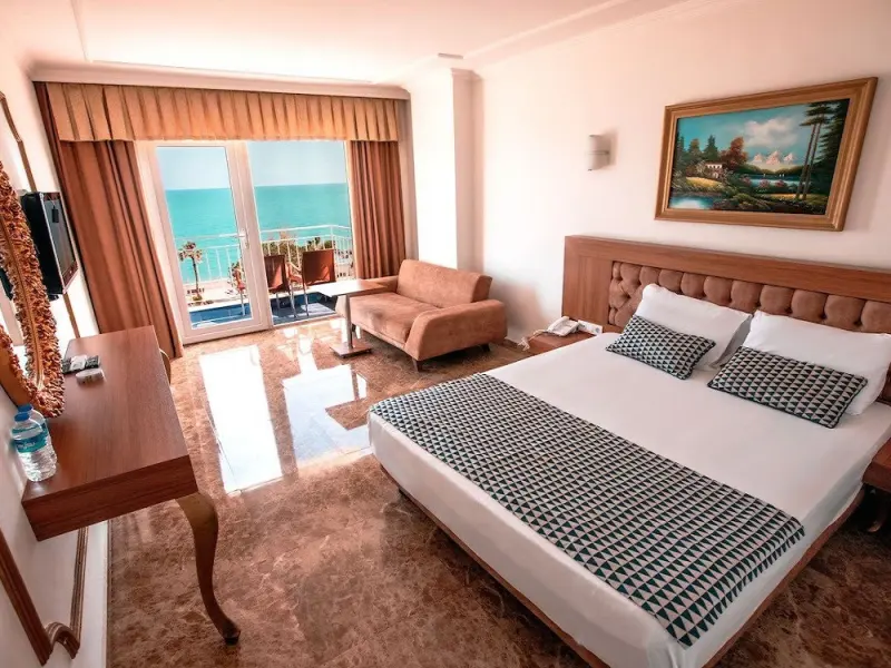 Kristal Beach Hotel 3