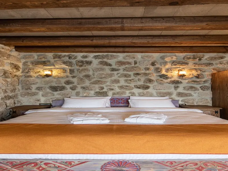 Foremanson Cave Hotel 15