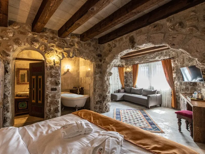 Foremanson Cave Hotel 16