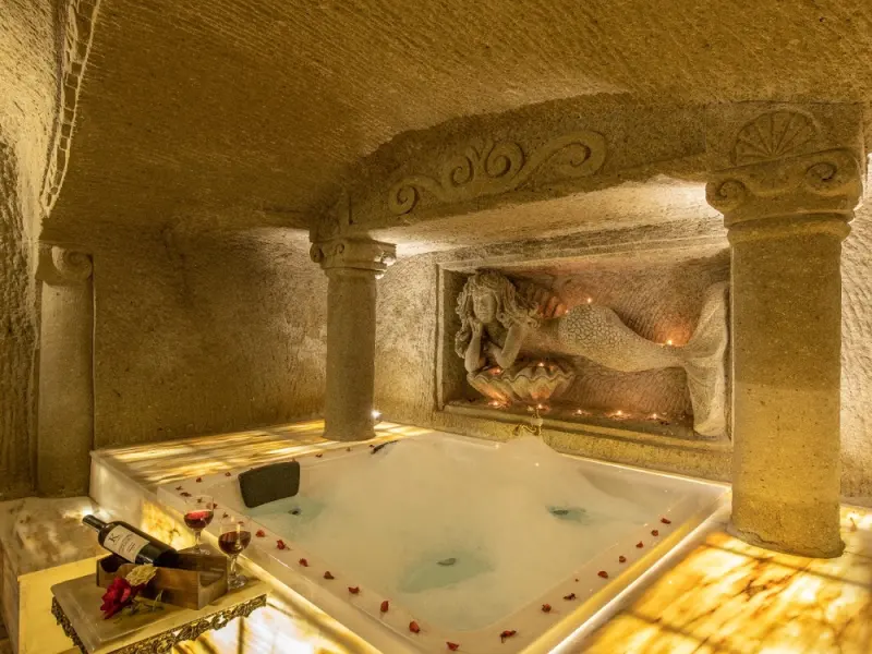 Foremanson Cave Hotel 2