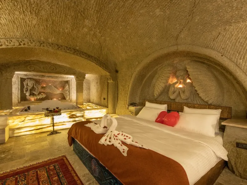 Foremanson Cave Hotel 24