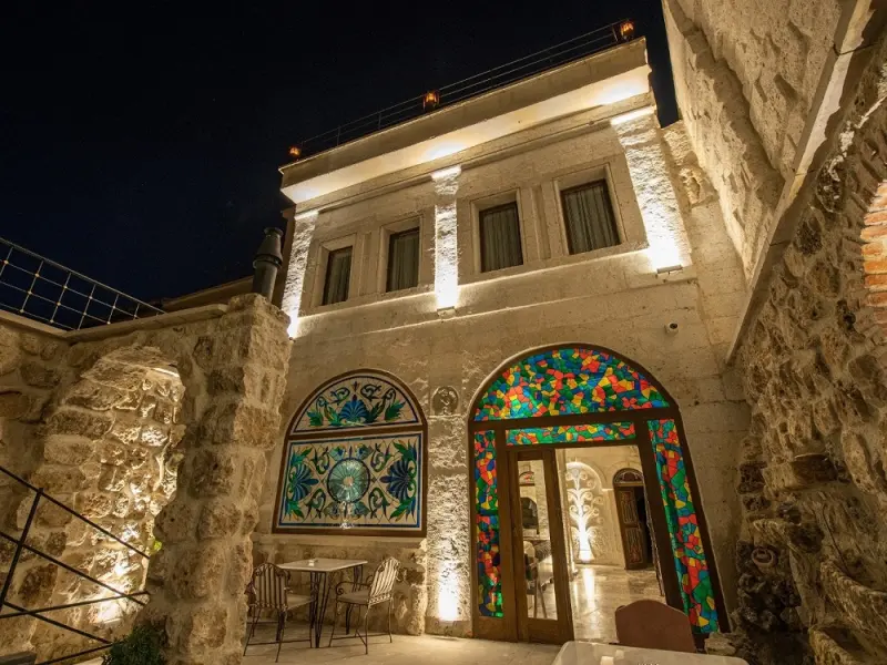 Foremanson Cave Hotel 7