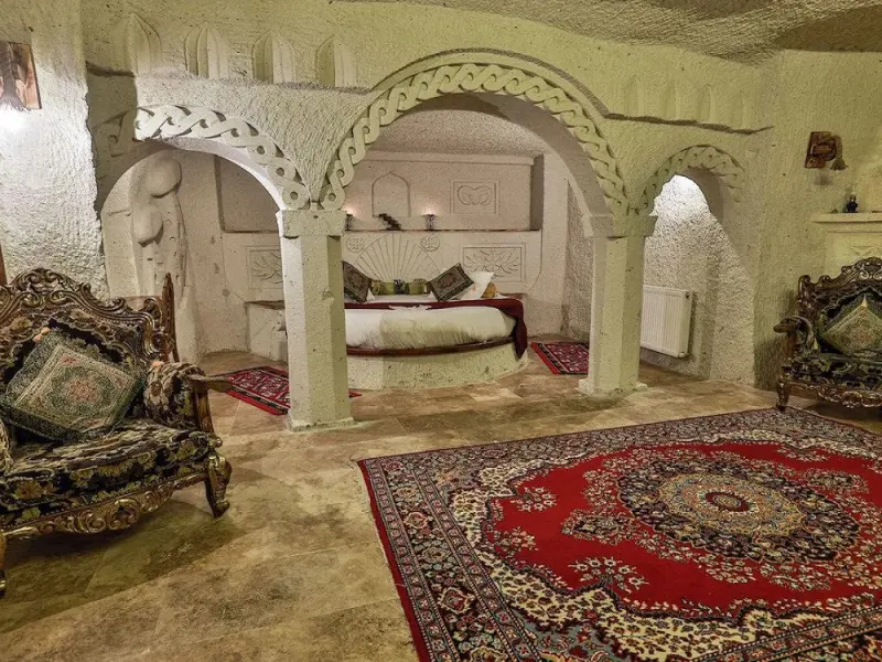 Nar Cave House 11