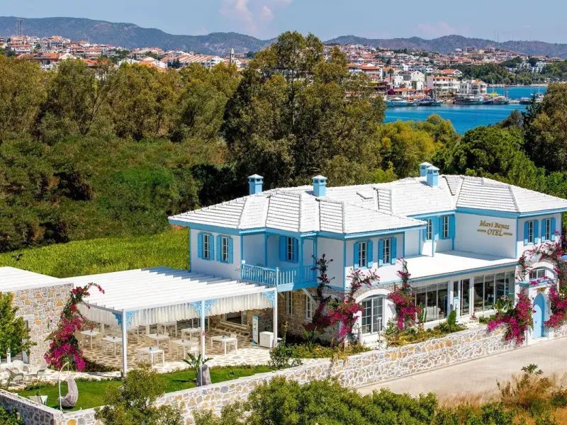 Louise’in Konağı 13