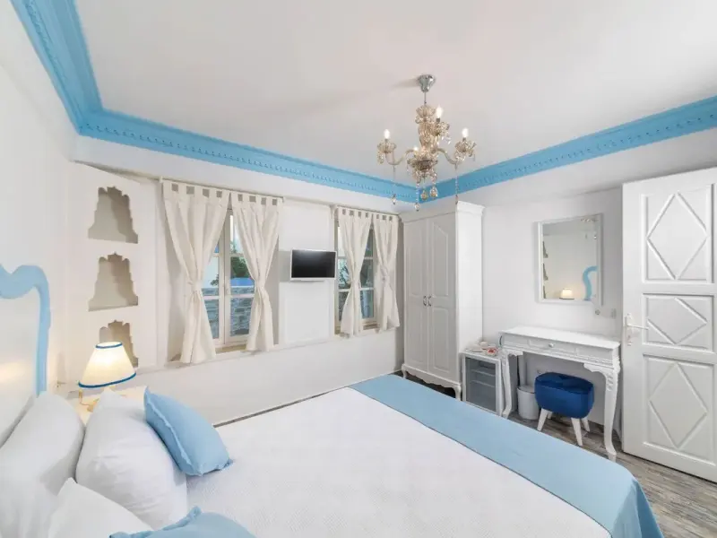 Louise’in Konağı 29