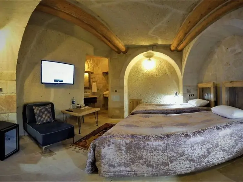 Mahzen Cave Hotel  24