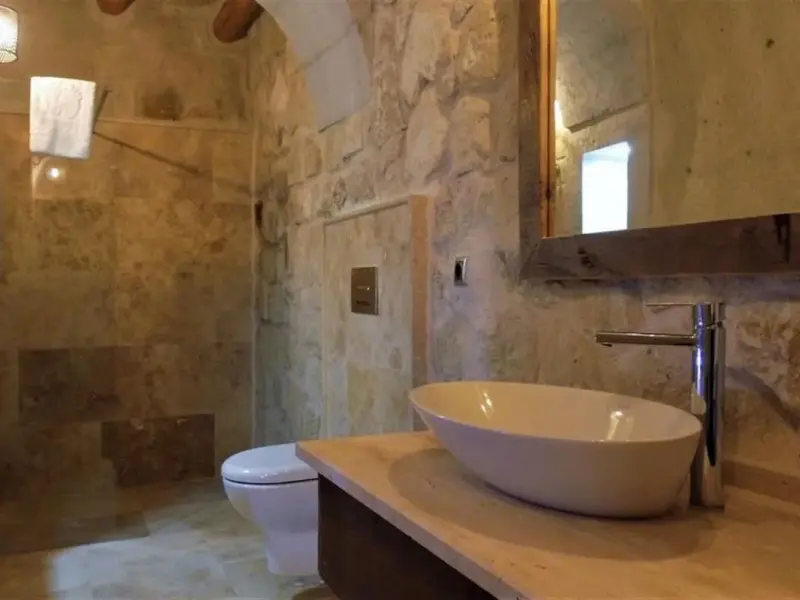 Mahzen Cave Hotel  3