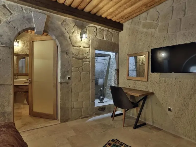 Mahzen Cave Hotel  34