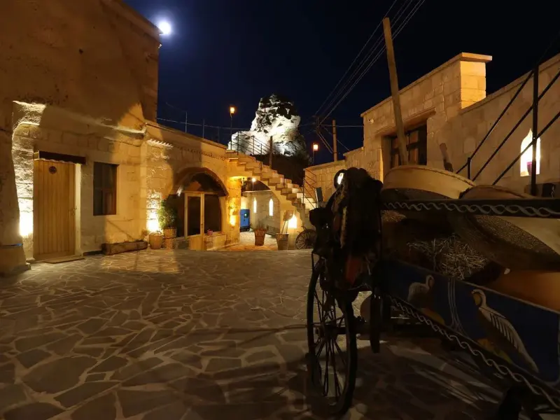 Mahzen Cave Hotel  36