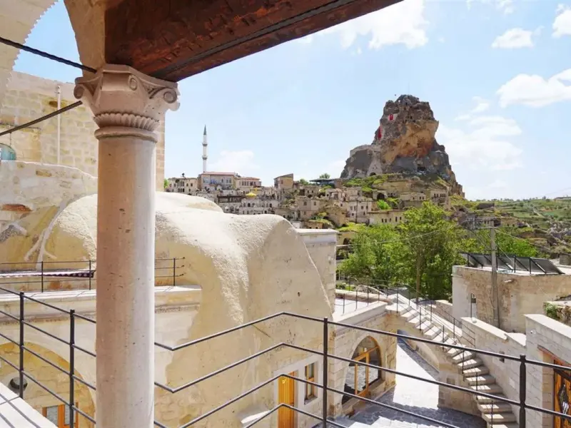 Mahzen Cave Hotel  63