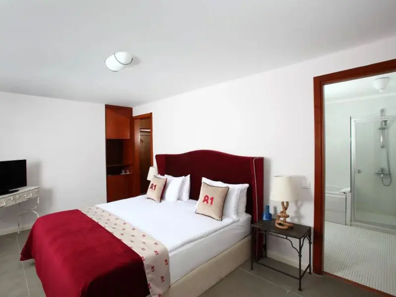No81 Hotel 21